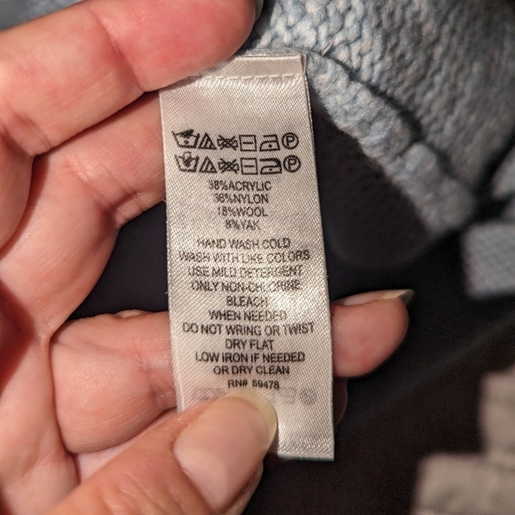 NANETTE LEPORE Baby Blue Wool Knit Crewneck Sweater Size Extra-Small - Picture 11 of 12